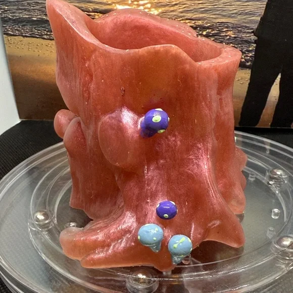 Handcrafted Resin Tree Trunk - Picture 4 of 11